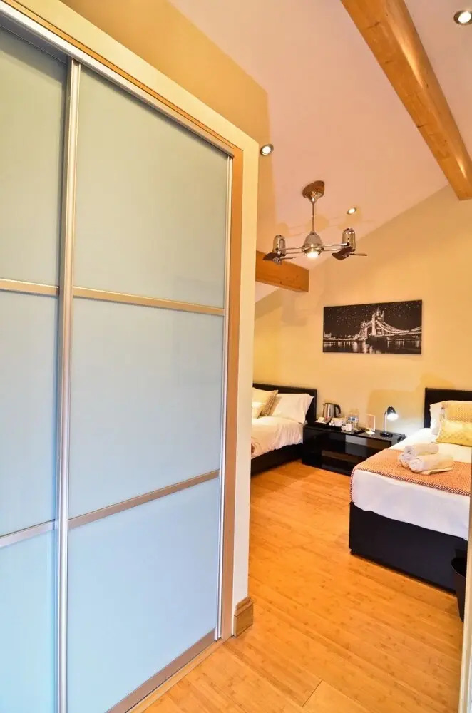 Photo - Thames View House Surrey Quays