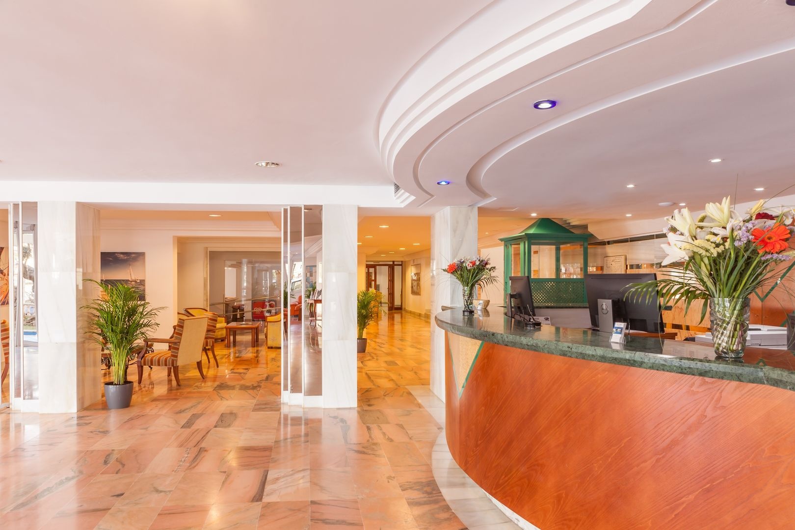 Photo - Hotel Vistamar (Adults Recommended)