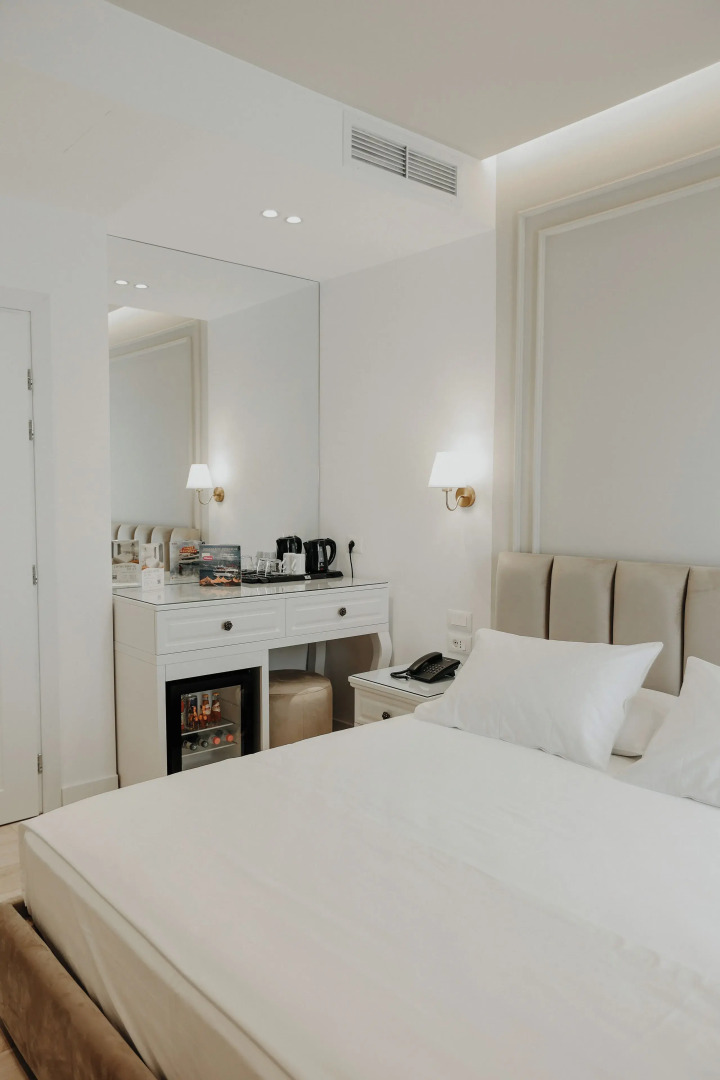 Photo - Seaside Hotel