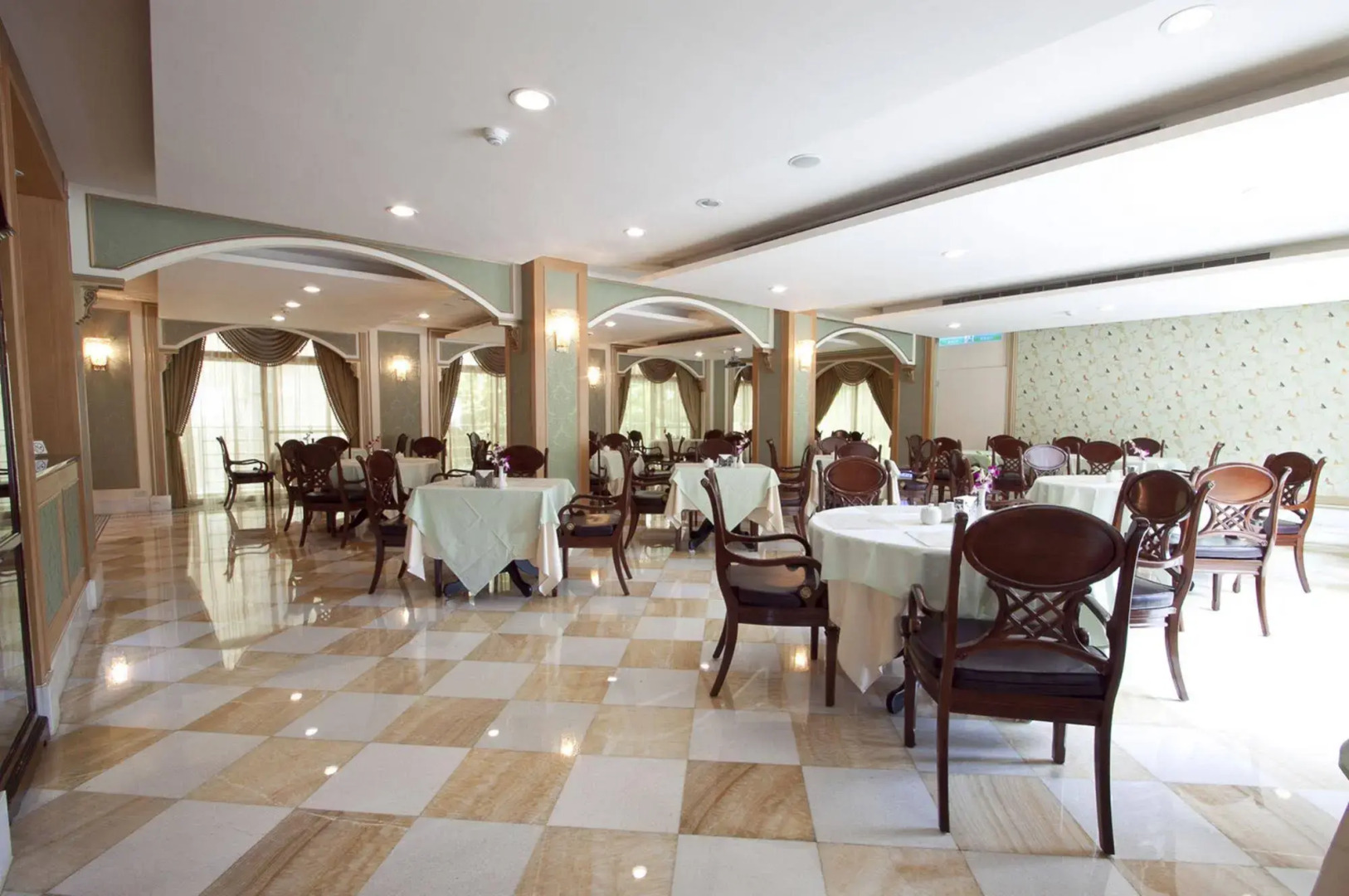 Photo - Grand Pleasure Spring Hotel