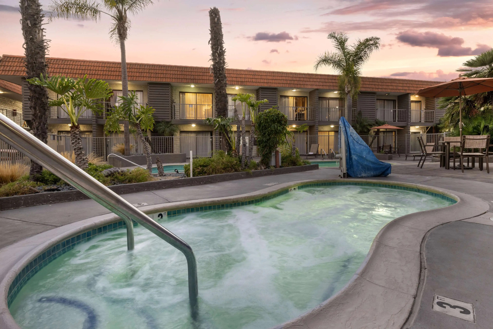 Photo - Best Western Oceanside Inn