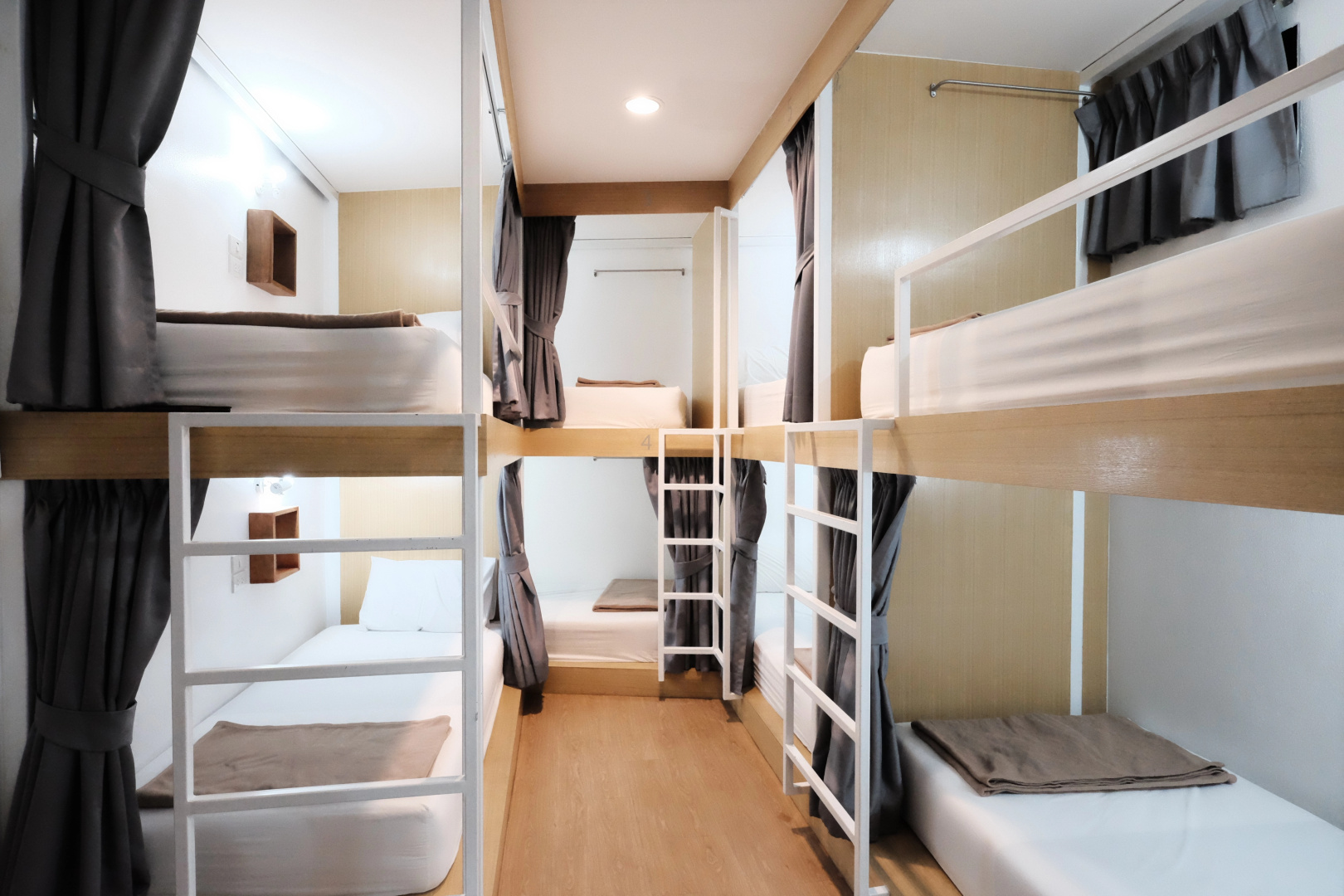 Foto - Wayha Hostel Don Mueang Airport