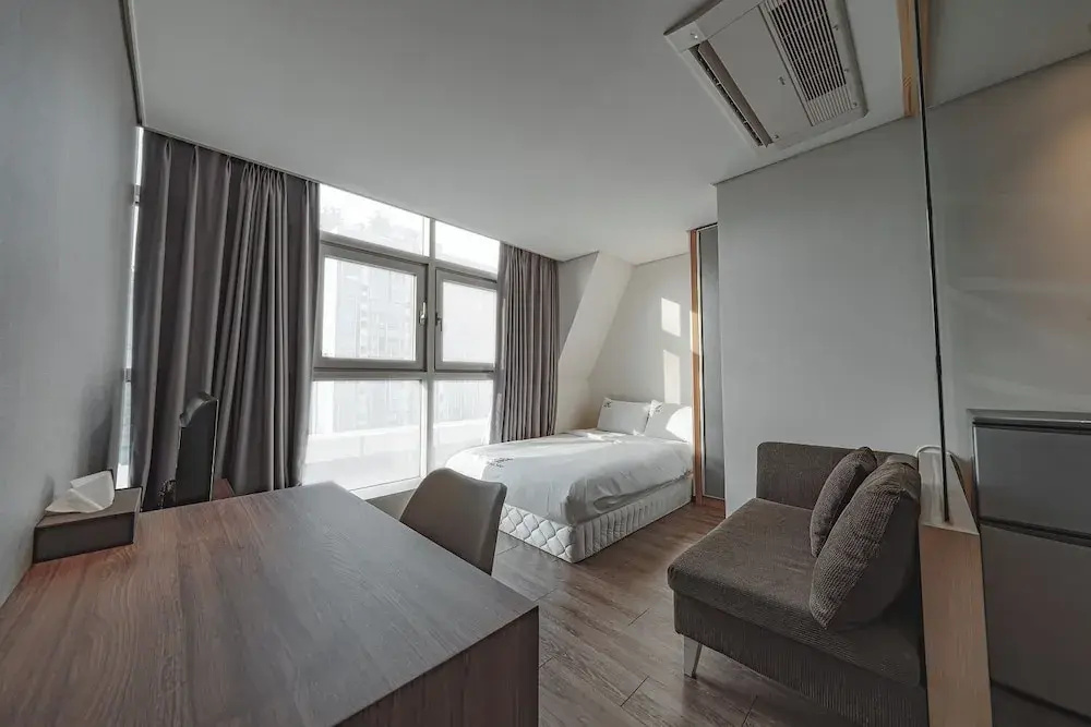 Foto - Brown Suites Hotel Sinchon Central