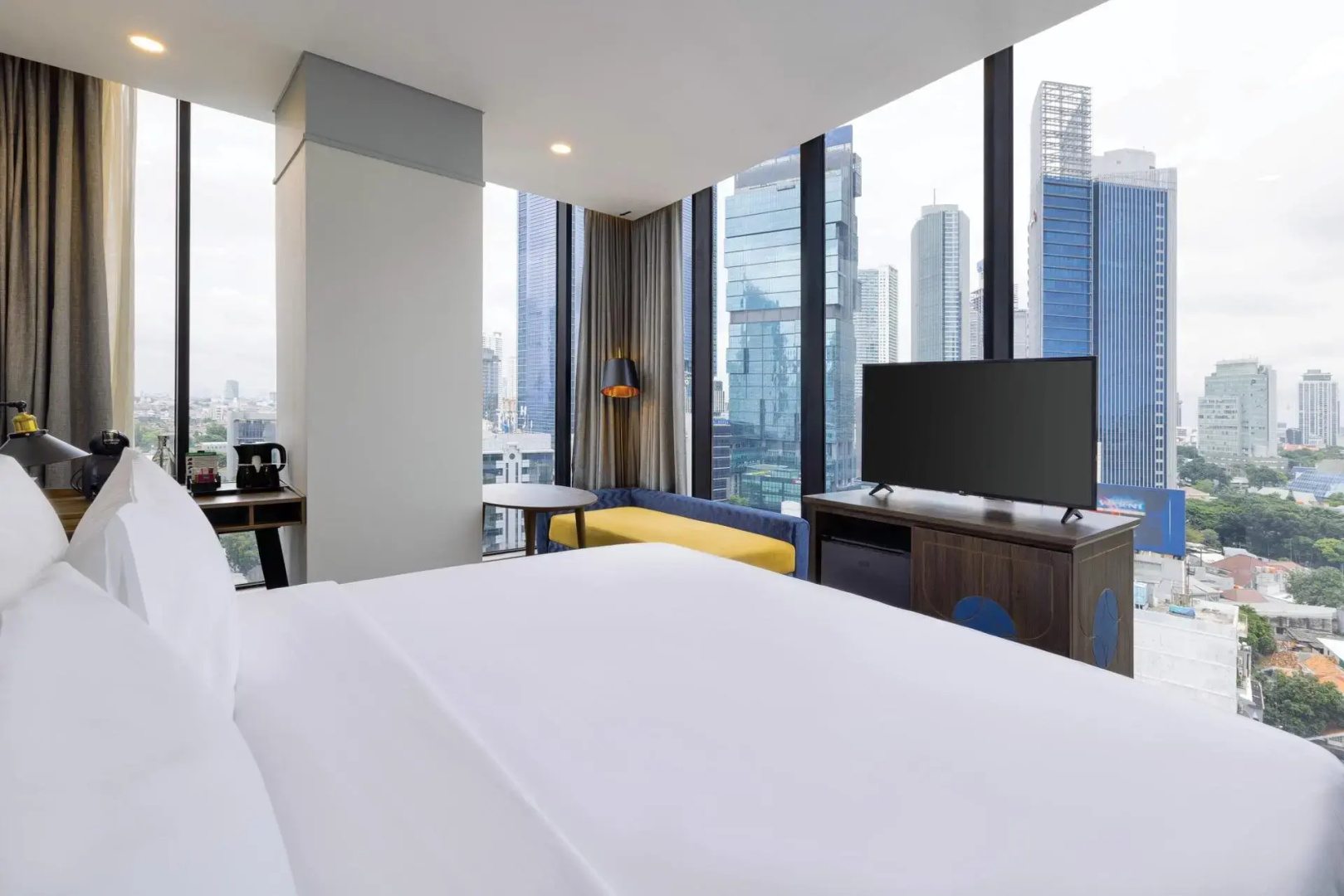 Foto - ARTOTEL Hub Simpang Temu