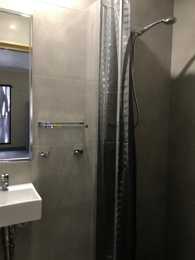 Photo - Breeze Lodge