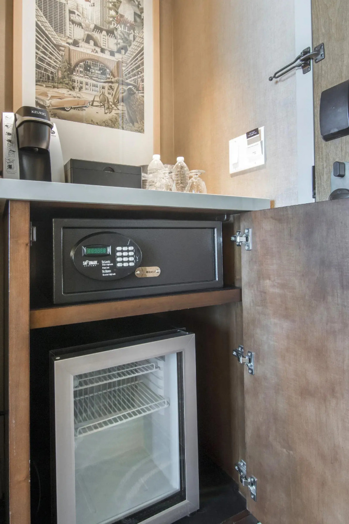 Photo - Omni Dallas Hotel