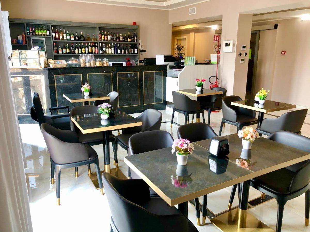 Photo - Hotel Folen