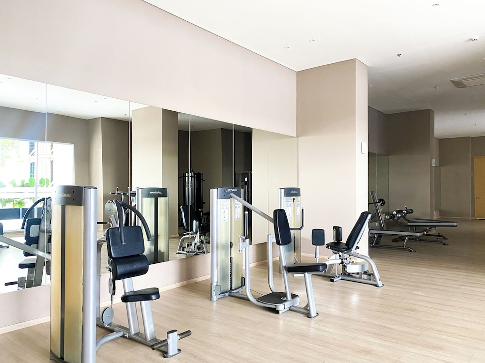 Minimalist And Enjoy Living 1Br Vasanta Innopark Apartment