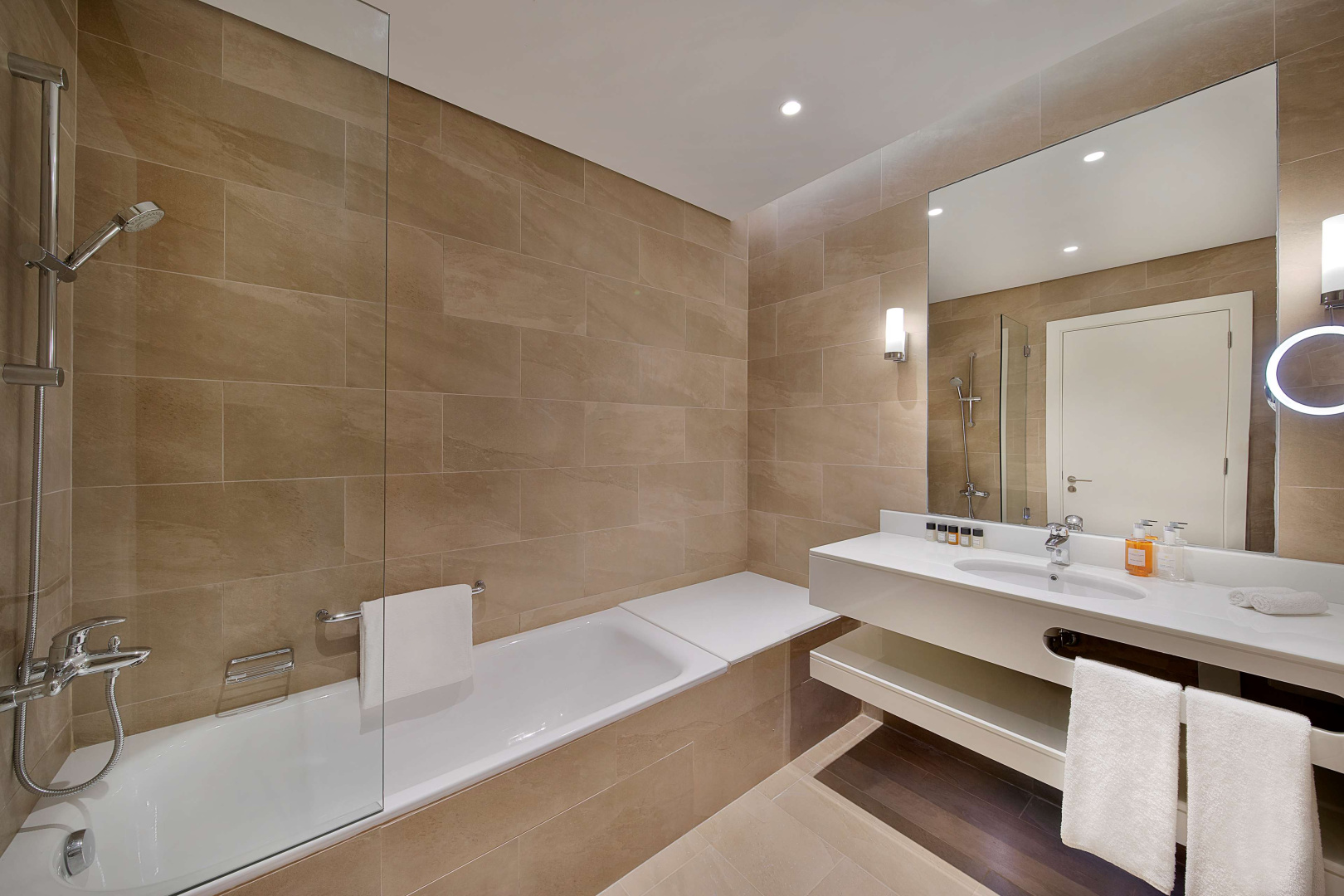 Photo - Aleph Doha Residences, Curio Collection by Hilton