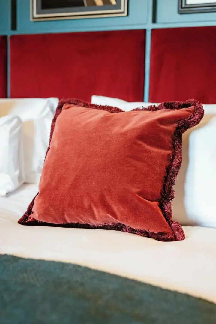 Photo - Hand & Flower