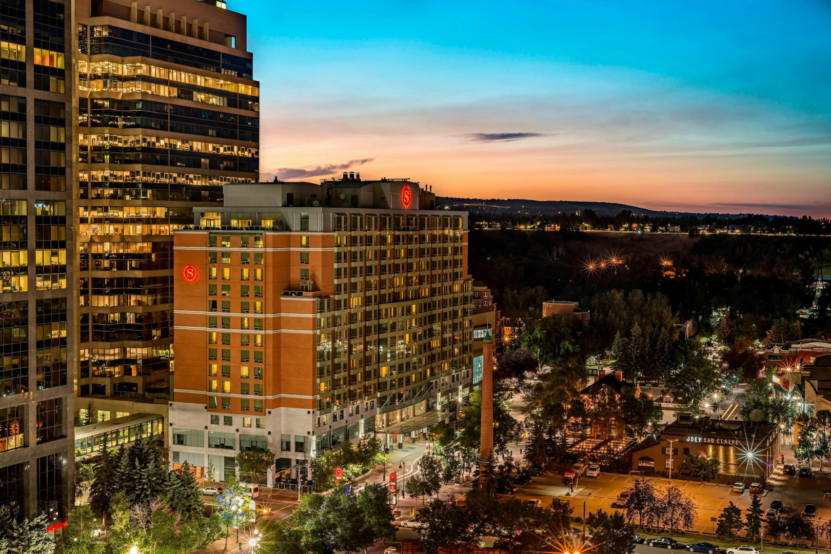 Foto - Sheraton Suites Calgary Eau Claire