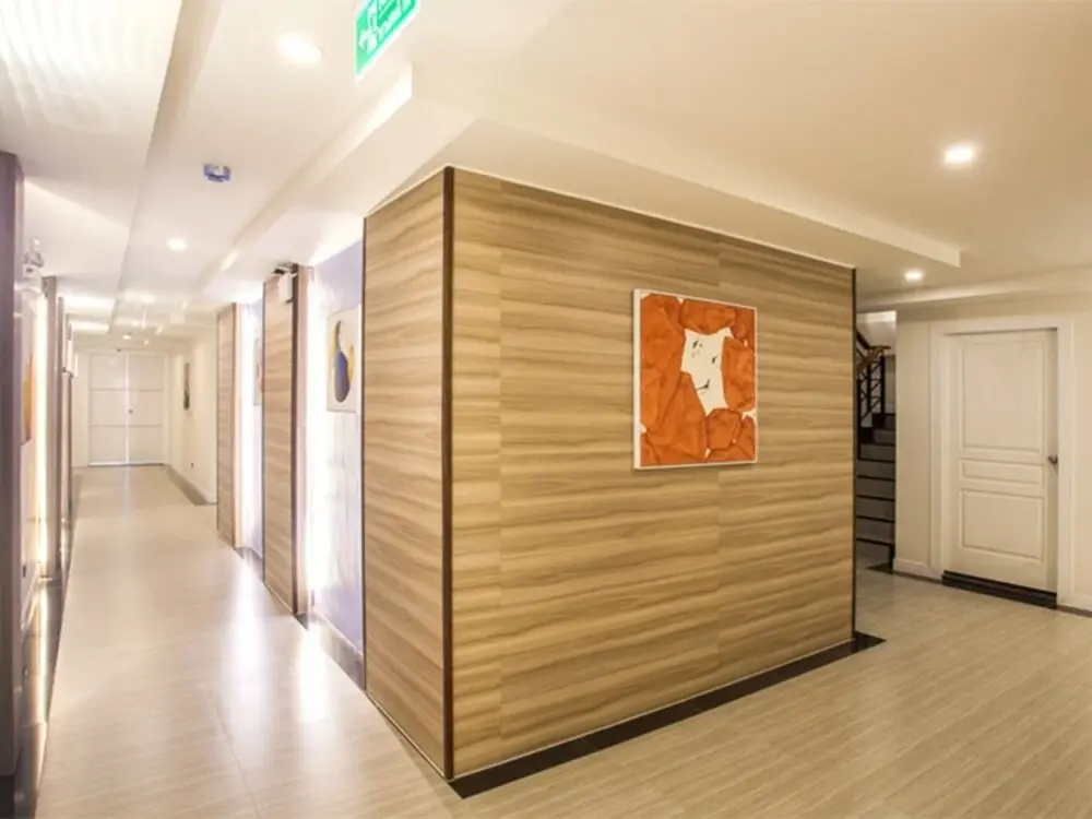 Photo - HT9 Hotel