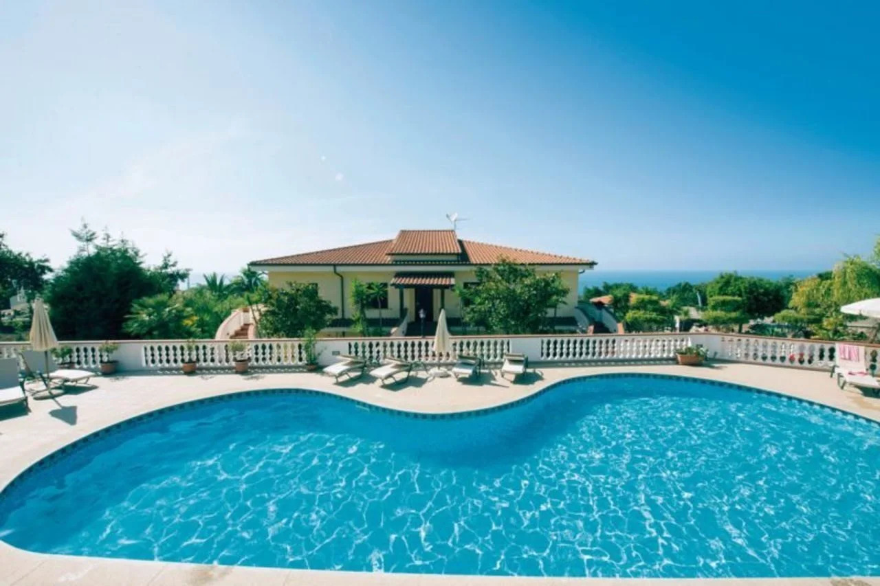 Photo - Tenuta Tropeano