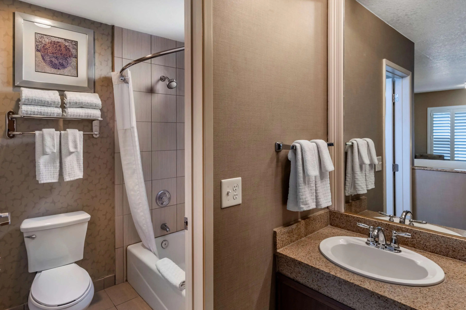 Photo - Best Western Plus Anaheim Inn