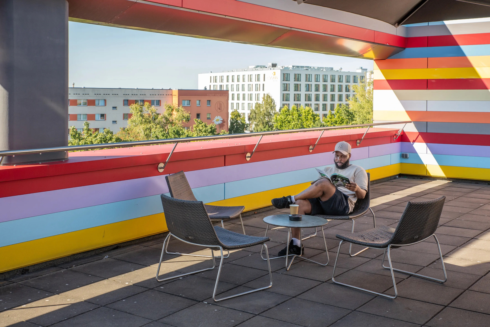 Photo - Meininger Hotel Berlin Flughafen