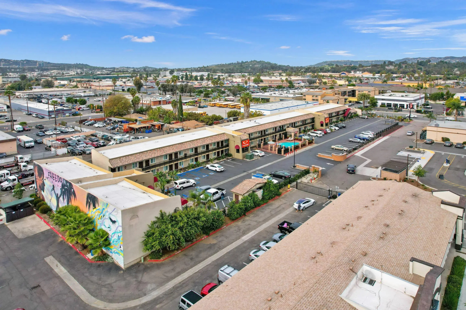 Photo - Econo Lodge Inn & Suites Escondido Downtown