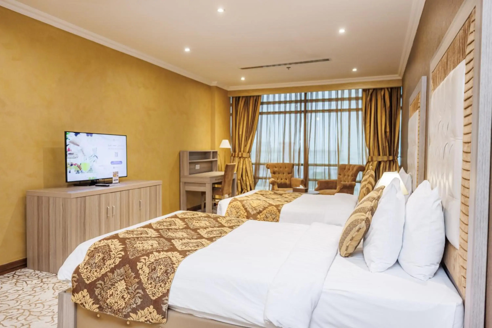 Photo - Sapphire Plaza Hotel