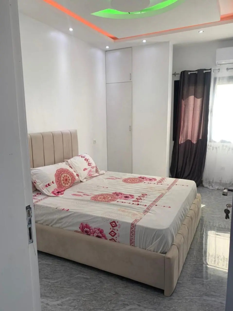 Appartement de luxe meublé à louer - Dakar près des Almadies 3 Ch/ 3 Sdb