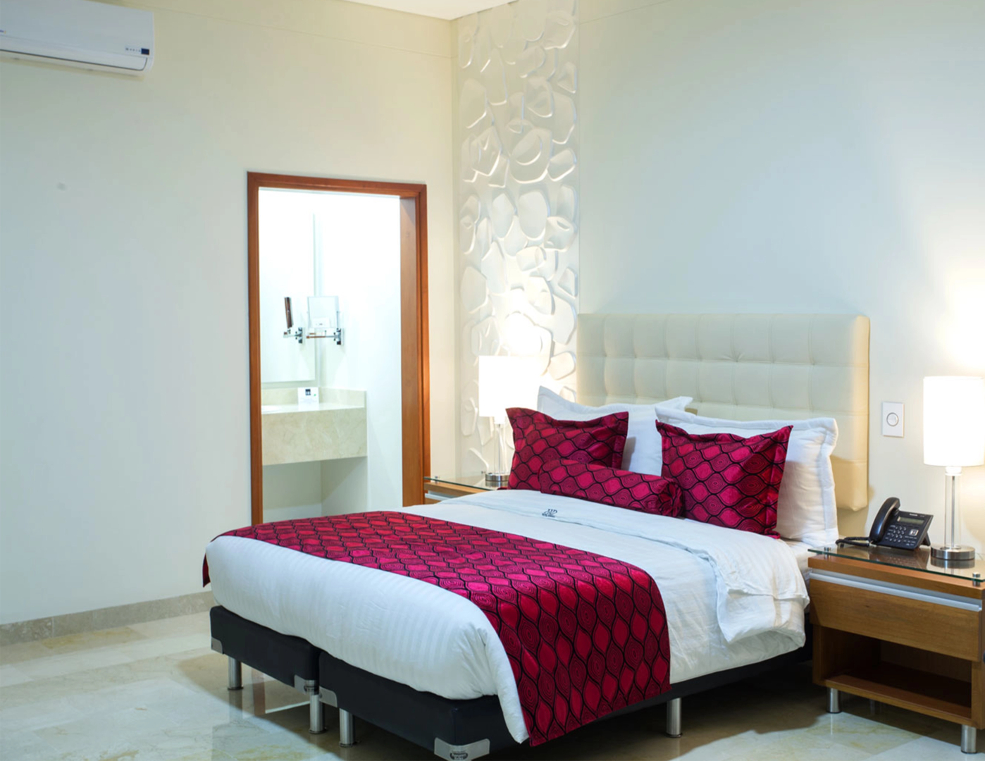 Photo - Hotel Dorado La 70