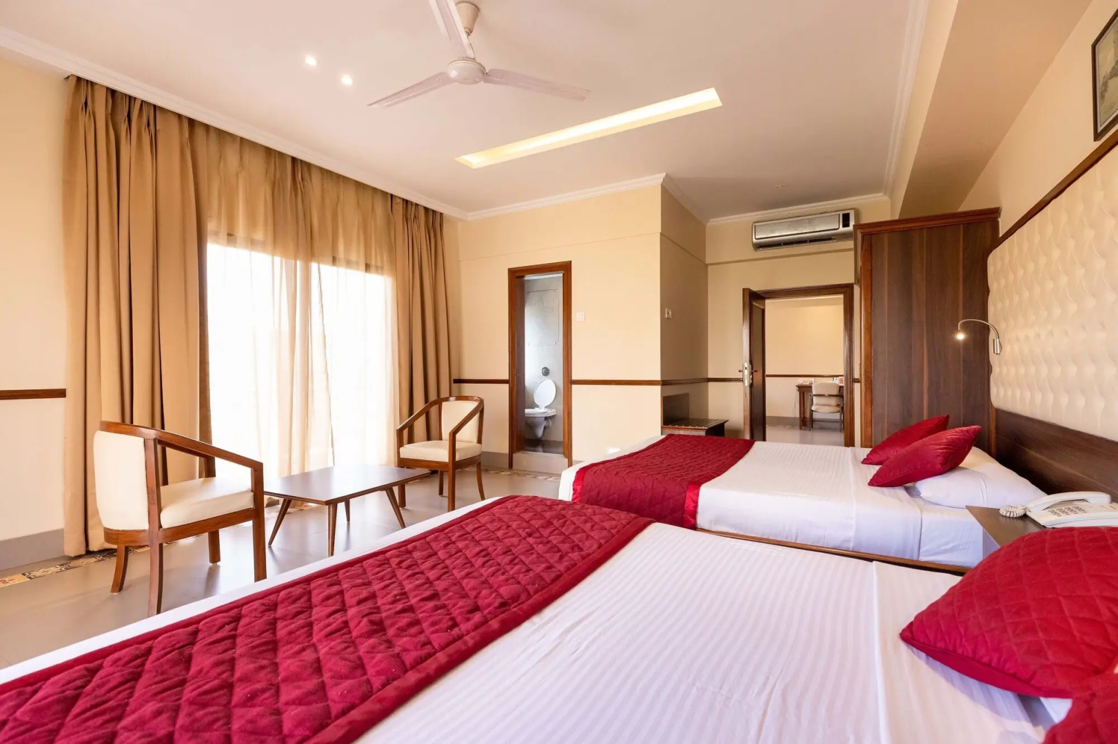 Foto - West End Hotel Opp Bombay Hospital