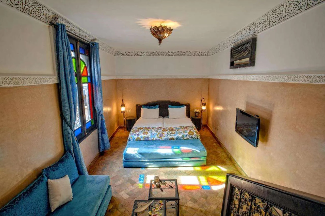 Photo - Riad Basim