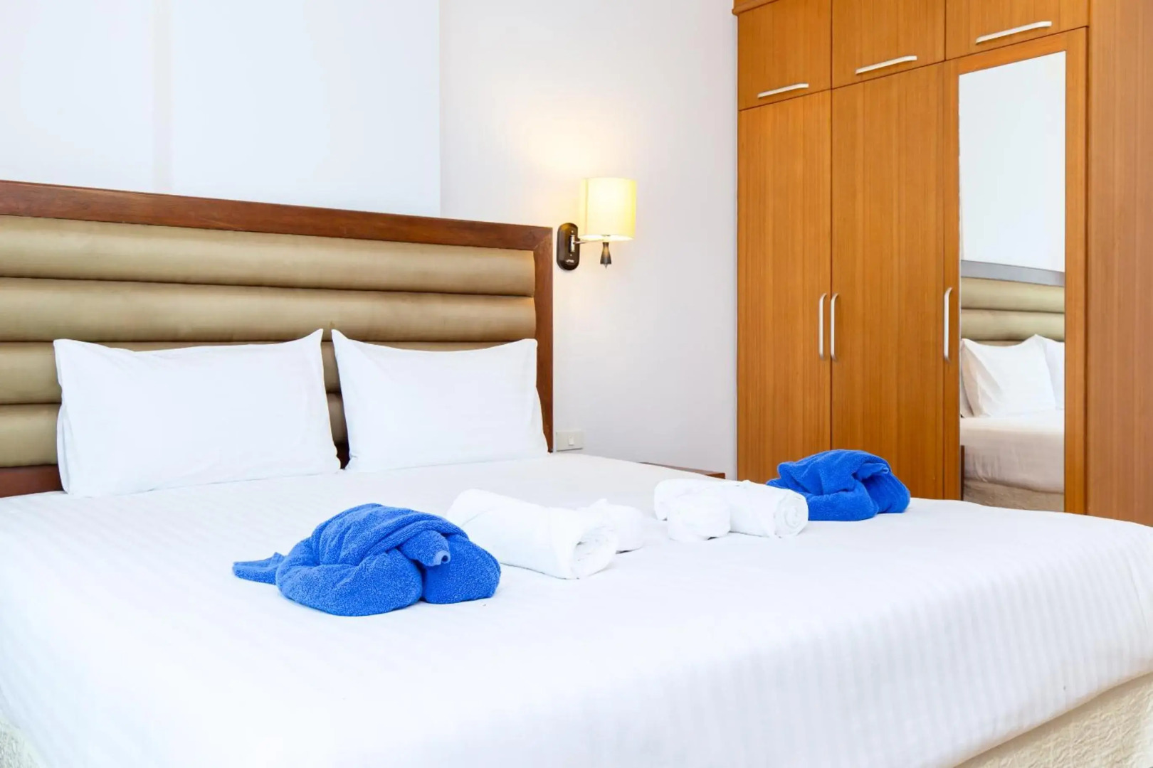 Photo - Lasalle Suites Hotel & Residence