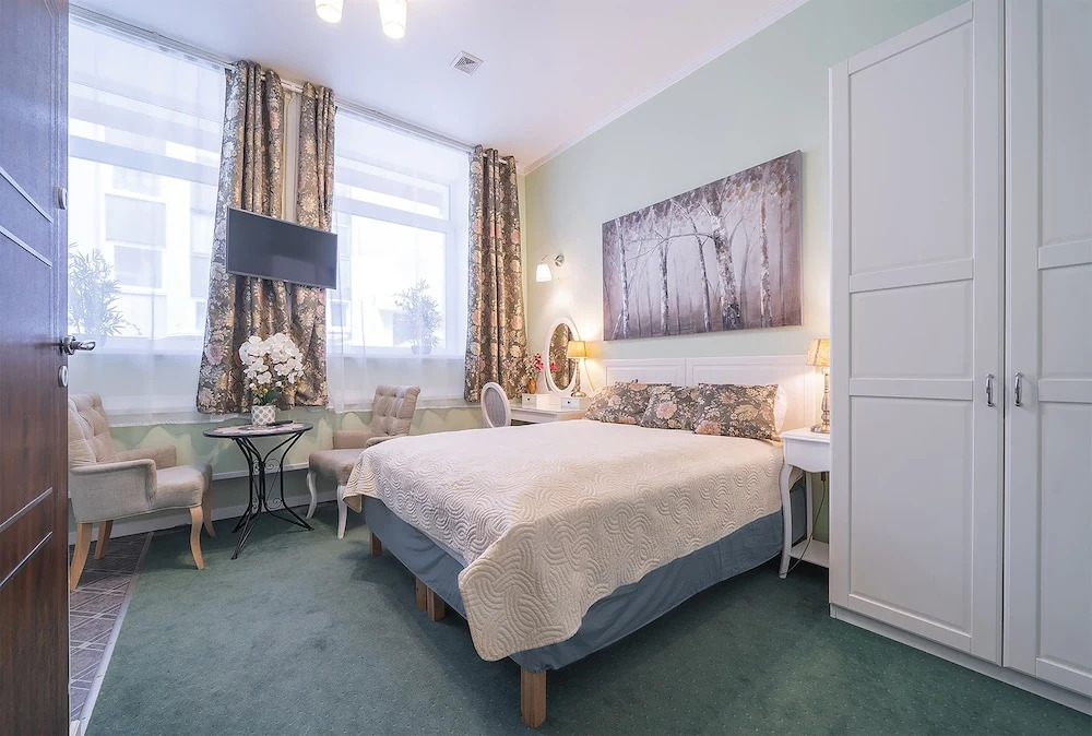 Photo - Station Self Check-in Apartments - Lollo Stay