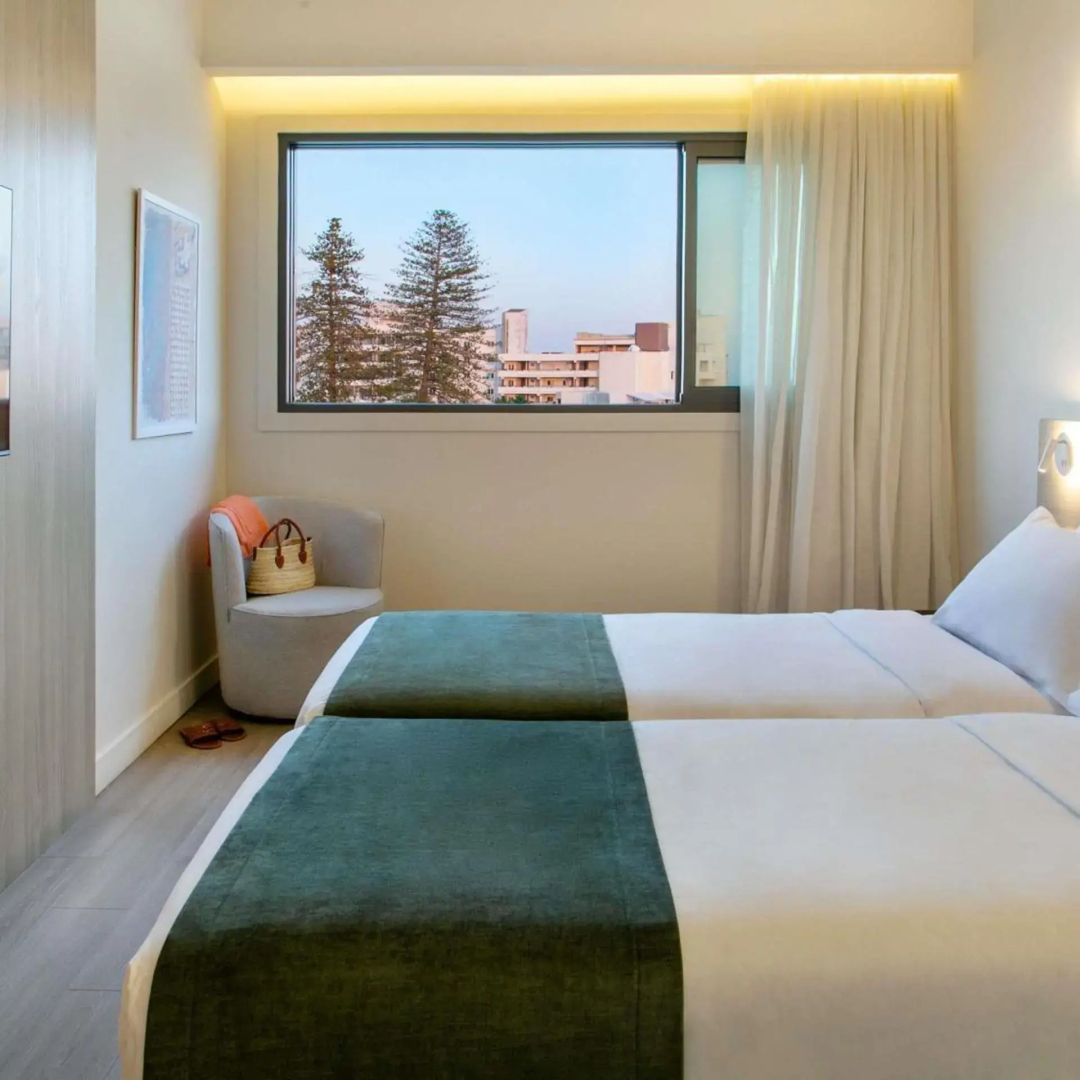 Foto - Mercure Larnaca Finikoudes Beach