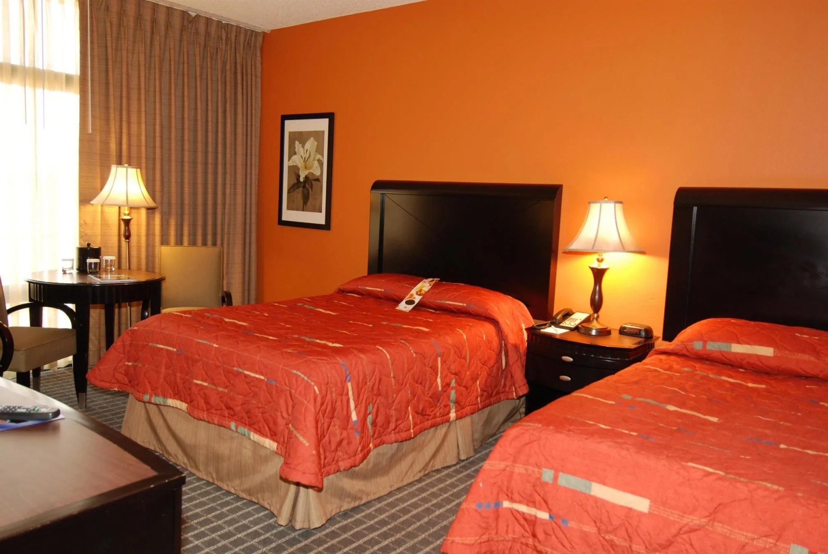 Photo - Oakland Airport Executive Hotel