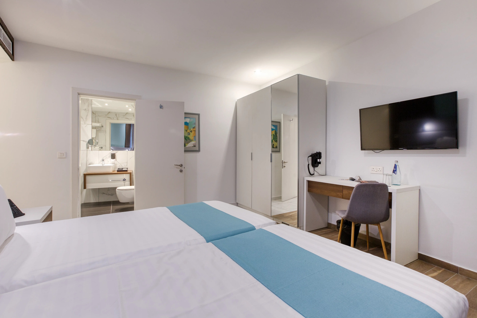 Photo - Solana Hotel & Spa