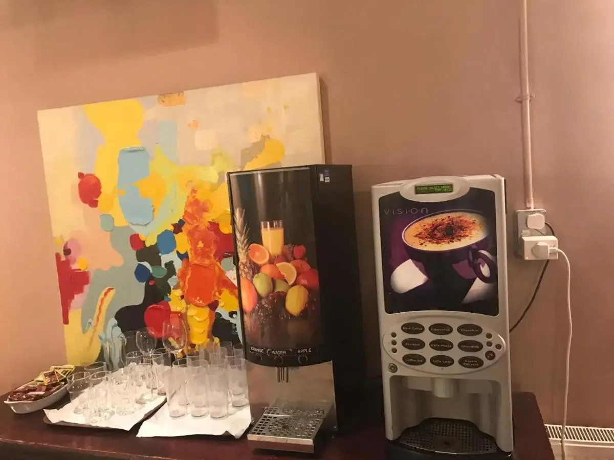 Photo - Elysee Hyde Park