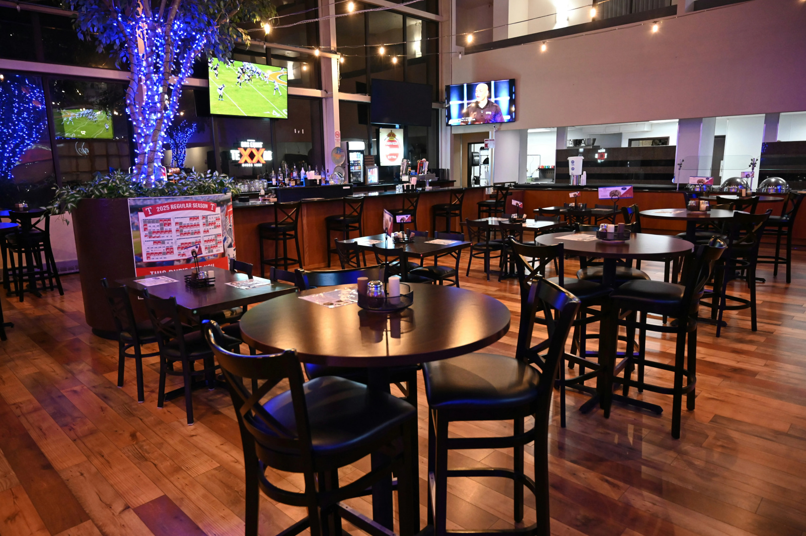 Photo - Atrium Hotel and Suites DFW Airport South