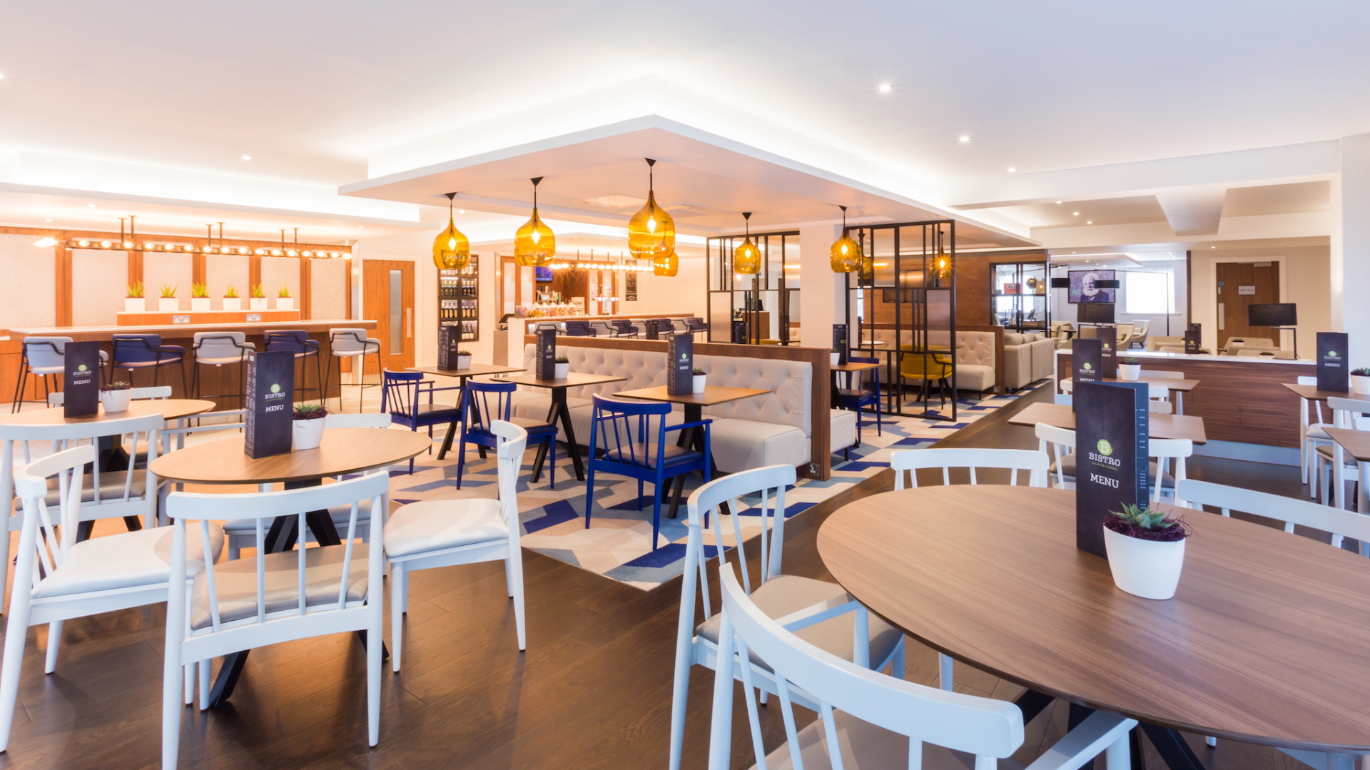 Foto - Courtyard by Marriott Glasgow Airport