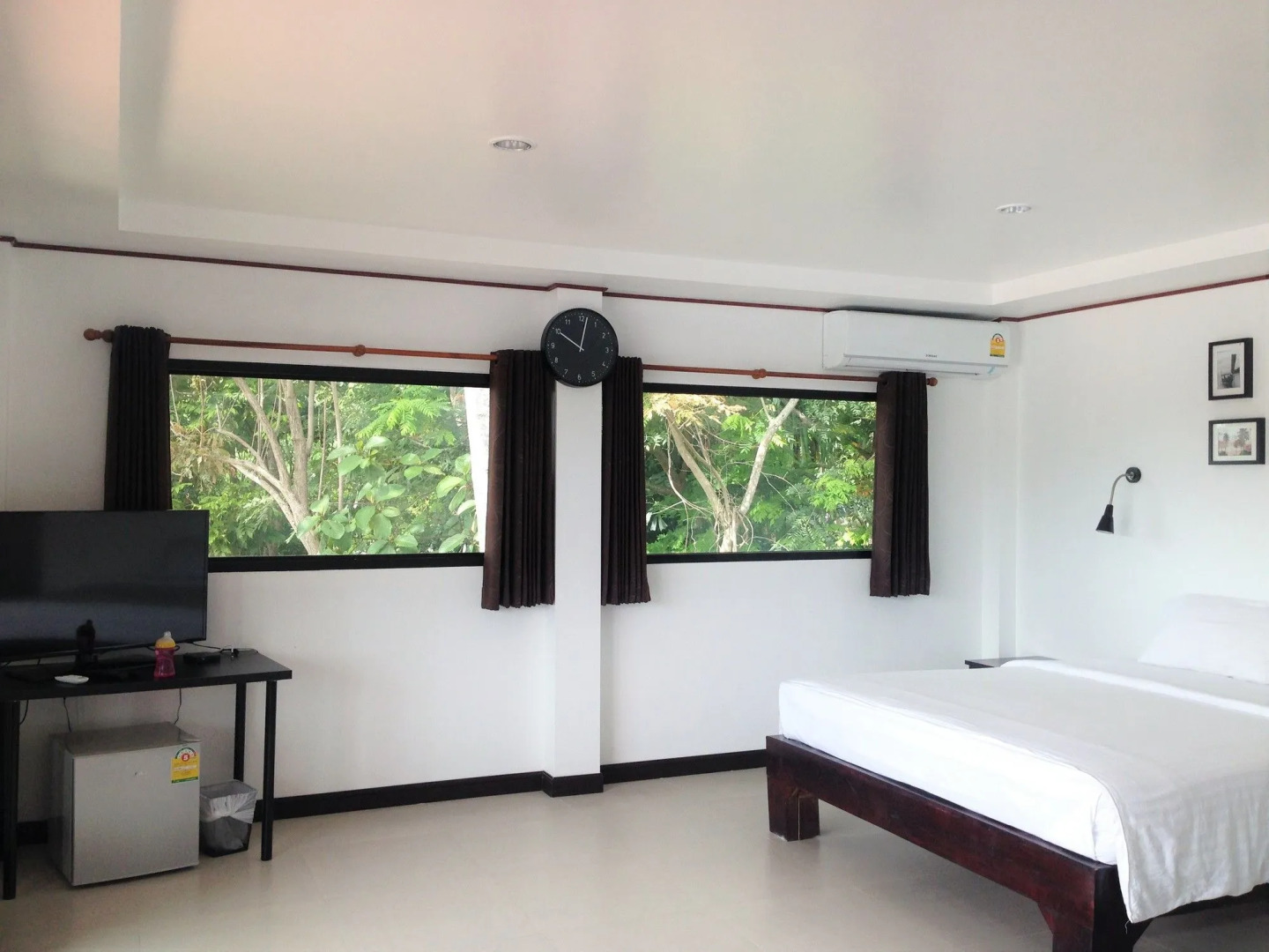 Photo - The Reef Hotel & Studios