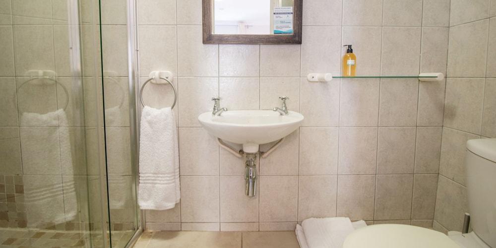 Photo - Dixon House in De Waterkant by Cape Finest