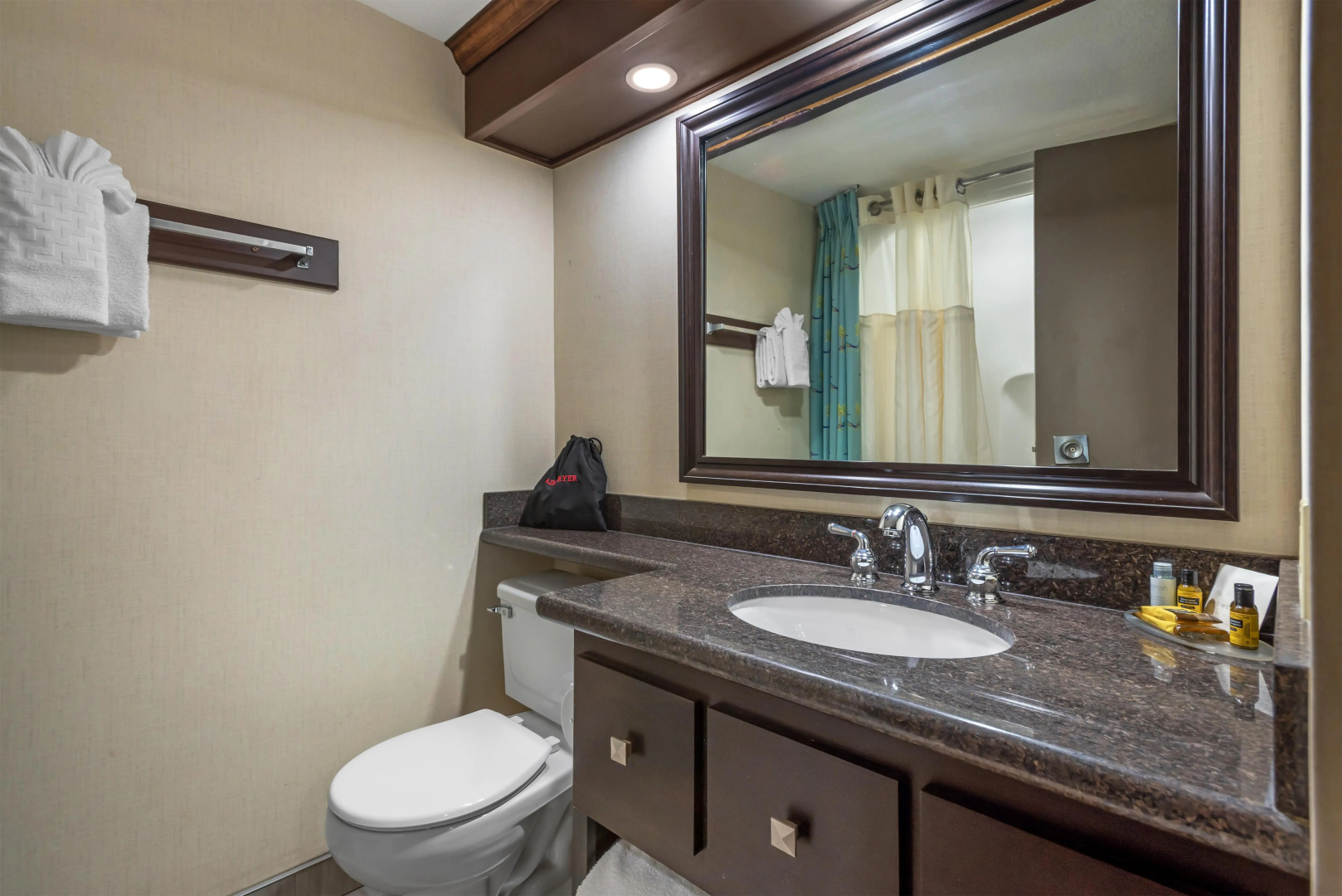 Foto - Best Western Plus Port O'Call Hotel