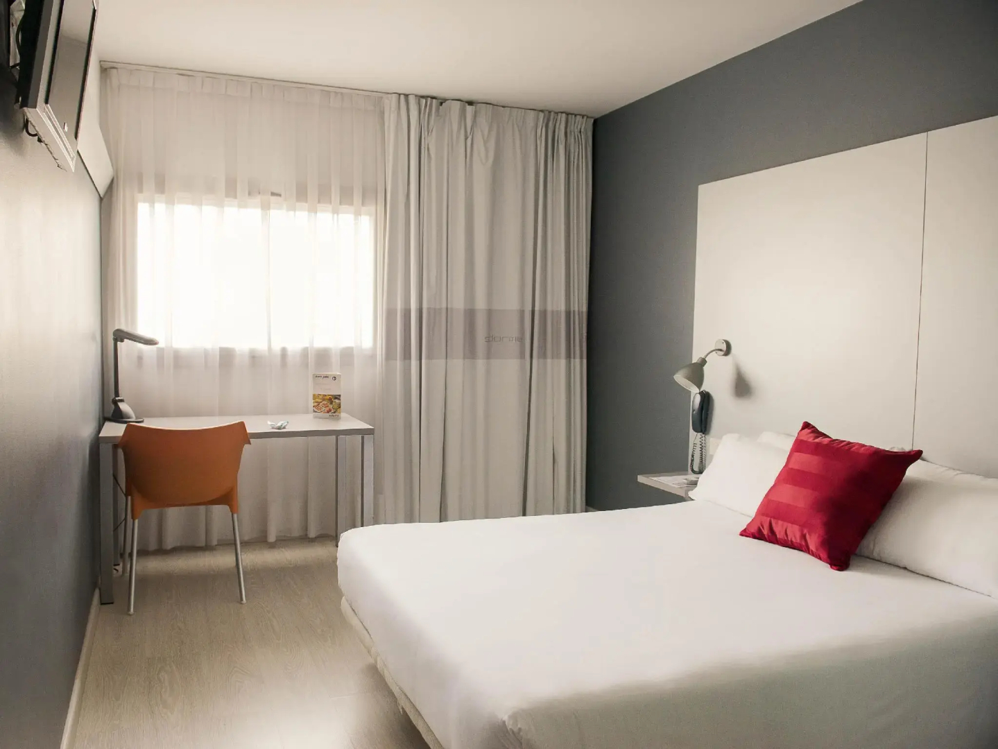 Foto - B&B HOTEL Barcelona Mollet