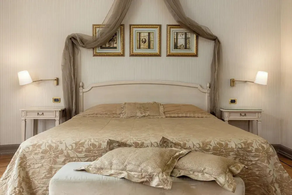 Foto - The Benjamin House