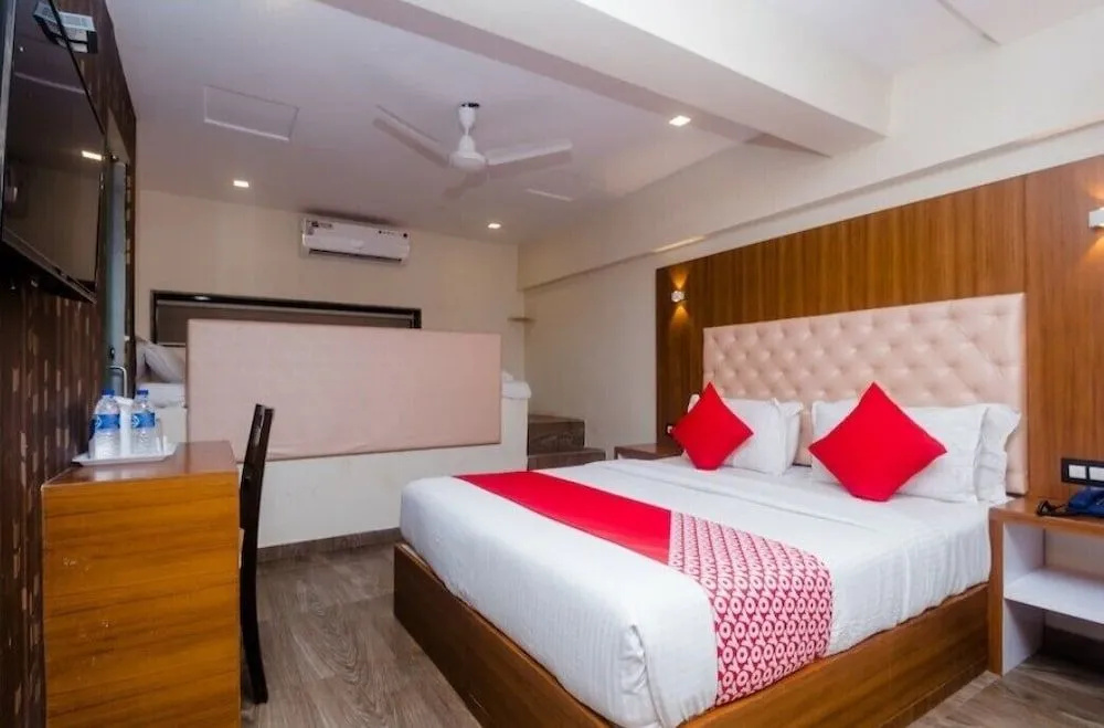 Photo - Hotel Qubestay Airport