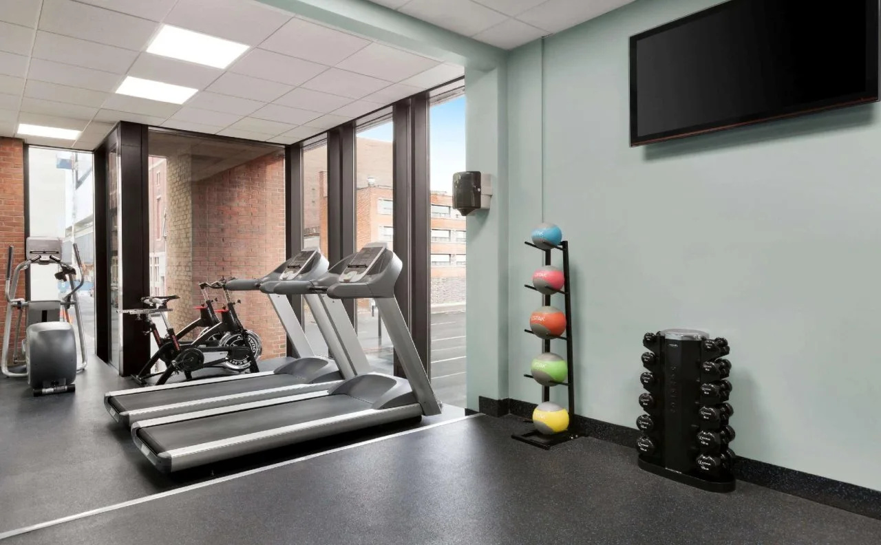 Photo - Travelodge by Wyndham Montreal Centre