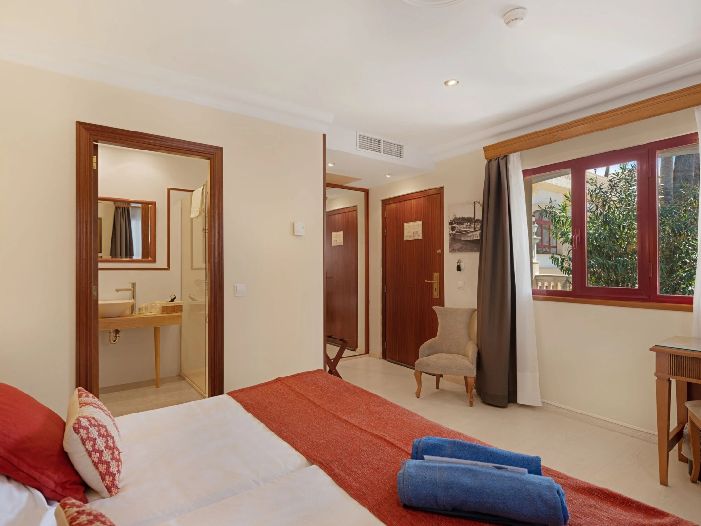 Foto - Hotel Ciutat Jardi