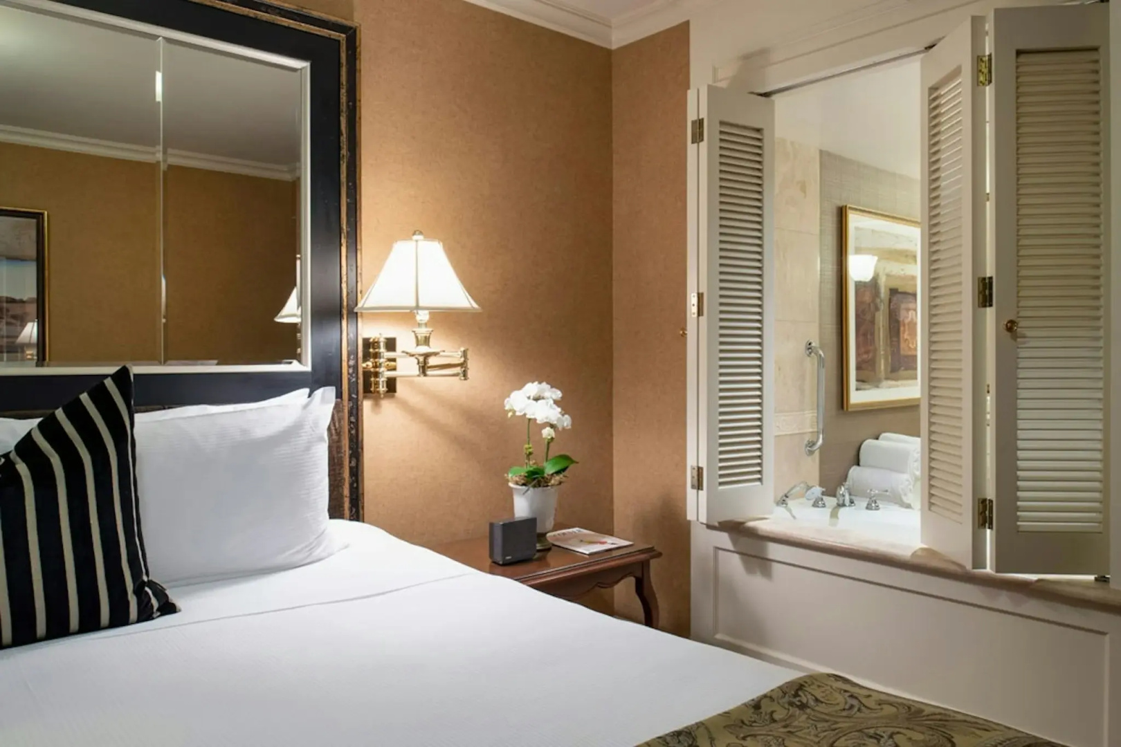 Photo - Wedgewood Hotel & Spa