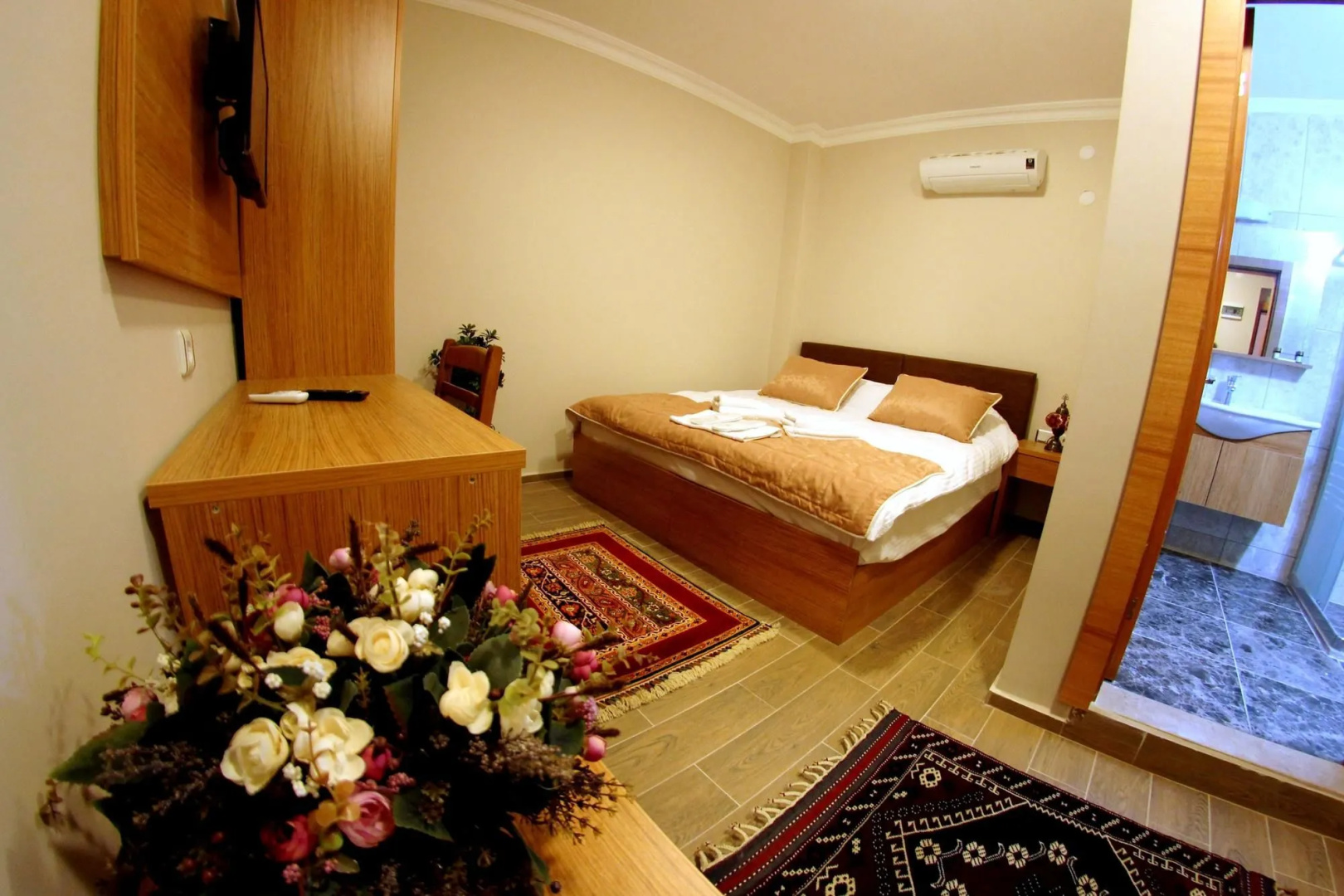 Photo - Selena Hotel