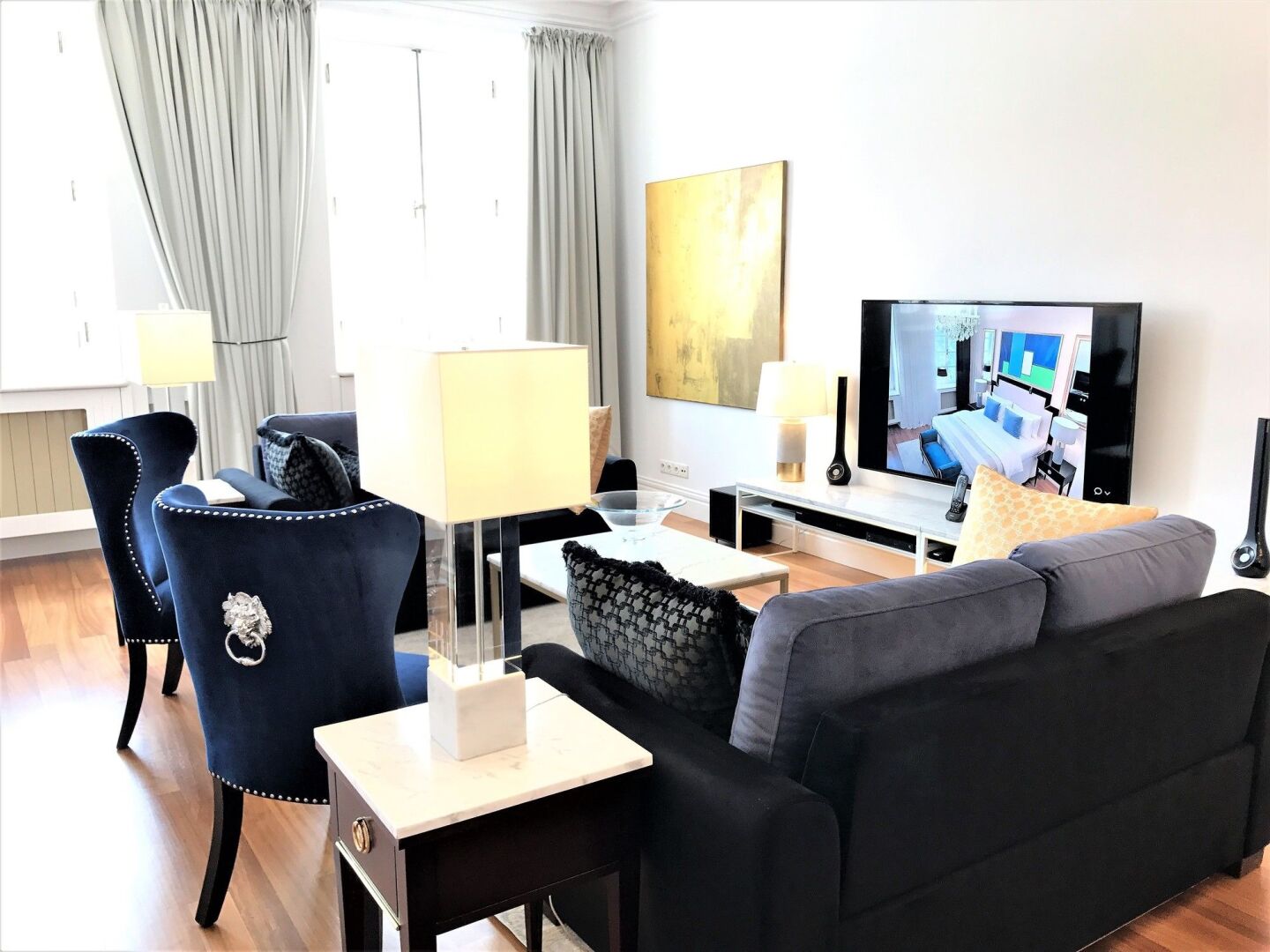 Photo - MONDRIAN Luxury Apartments Old Town