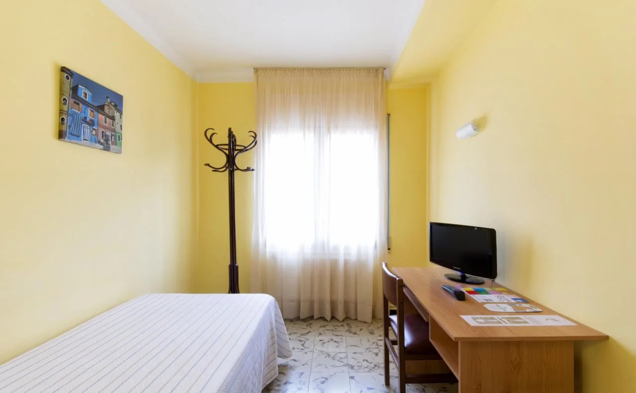 Foto - Hostal Fabrellas