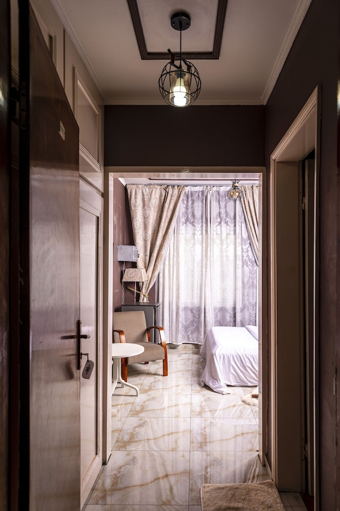 Hotel Papyrus
