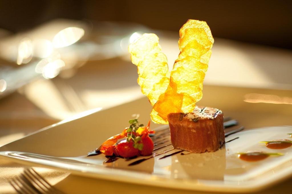 Photo - Valamar Lacroma Hotel