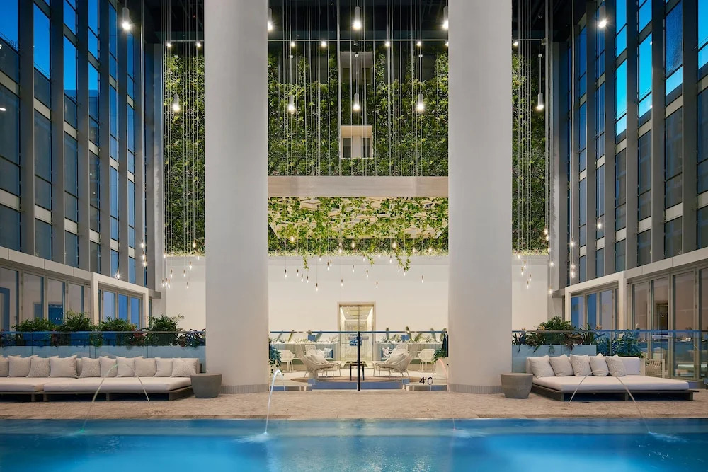 Photo - Sentral Michigan Avenue