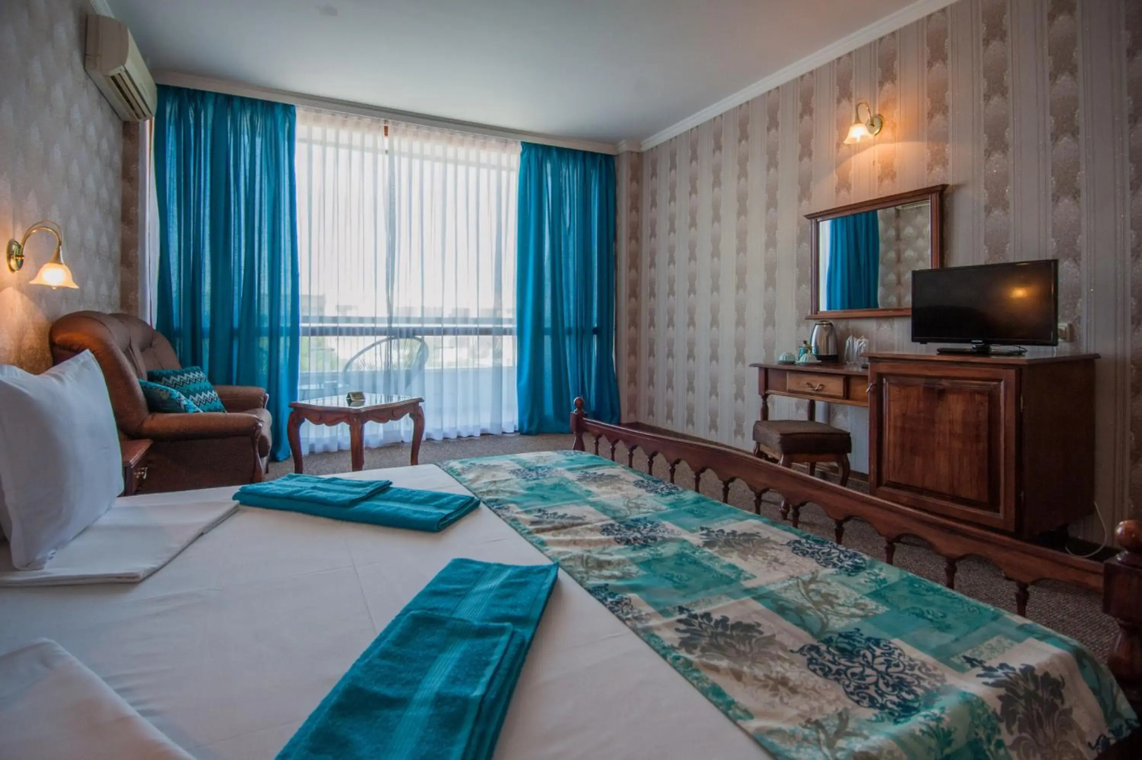 Photo - Mercury Hotel- All Inclusive
