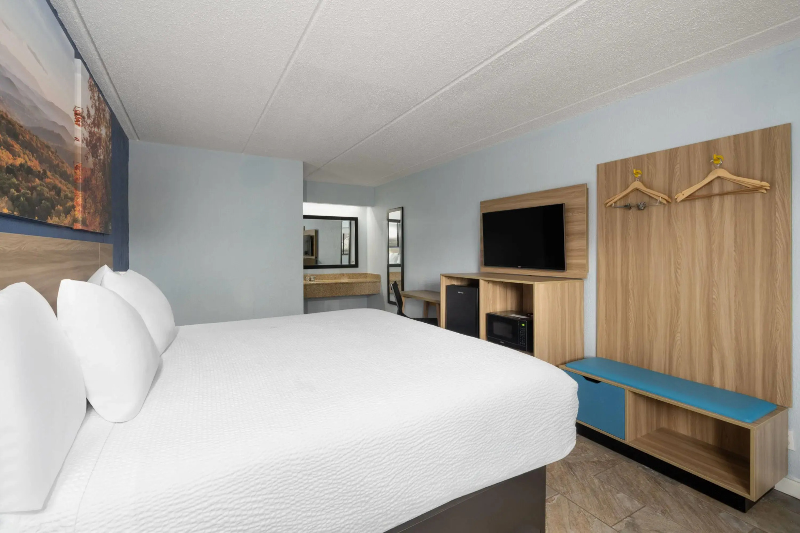 Photo - Days Inn by Wyndham Charlotte University